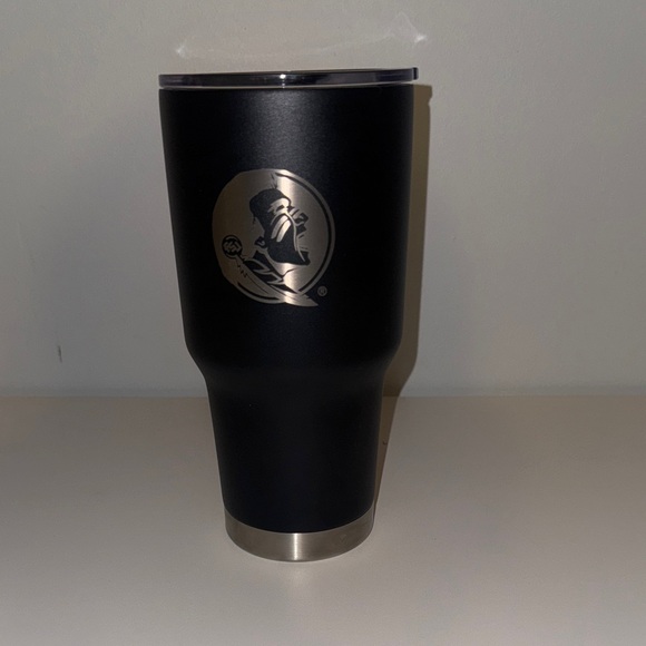 30oz powder coated tumbler featuring laser engraved Florida State Seminoles logo - Picture 1 of 8